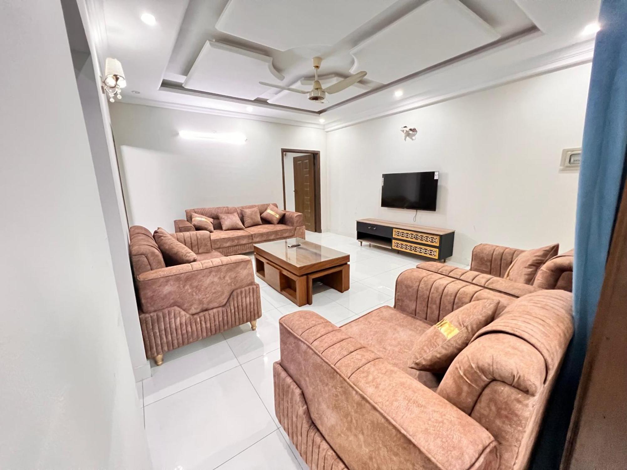 Luxury Apartment Hotel Islamabad Exterior photo