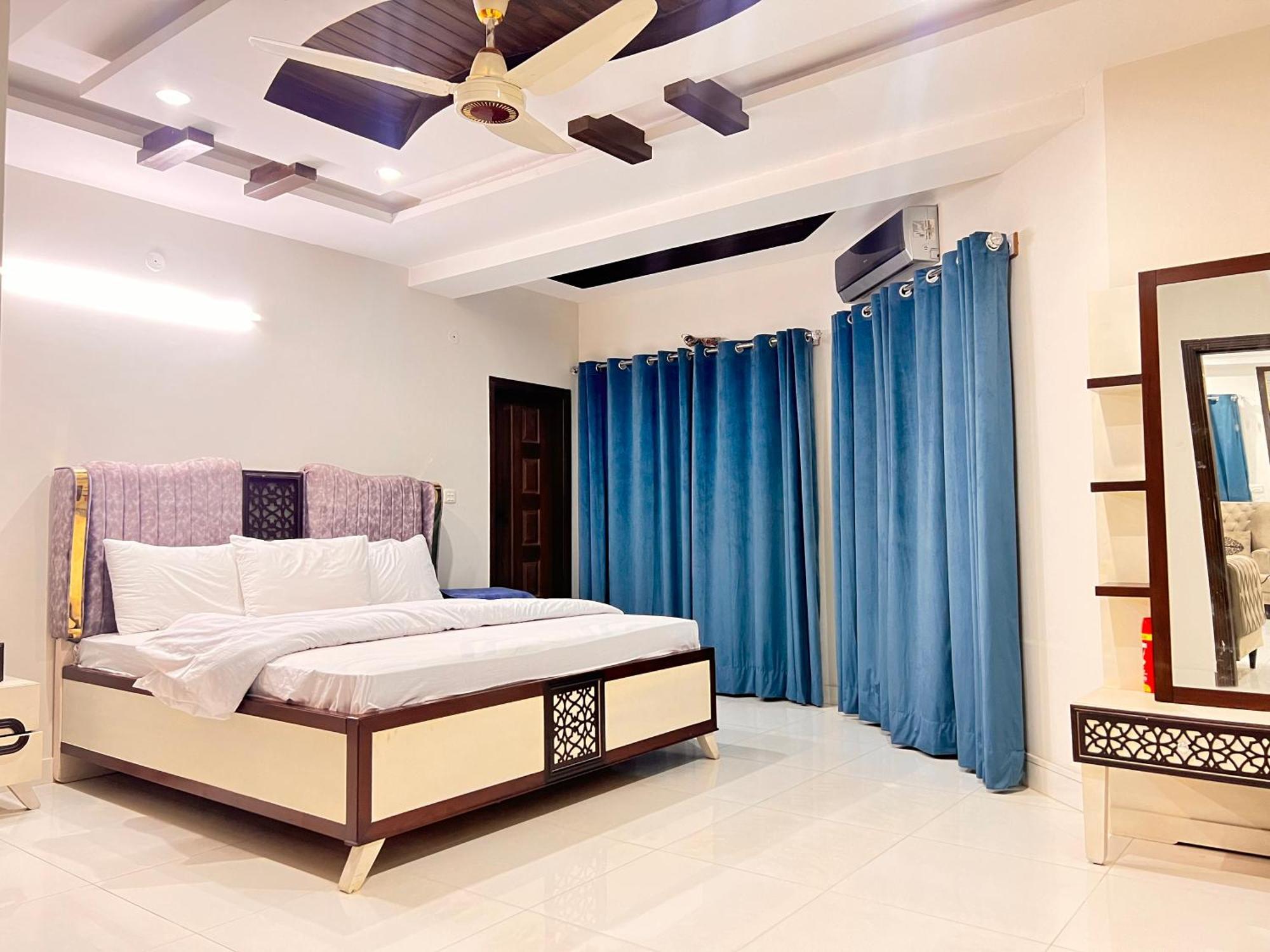 Luxury Apartment Hotel Islamabad Exterior photo