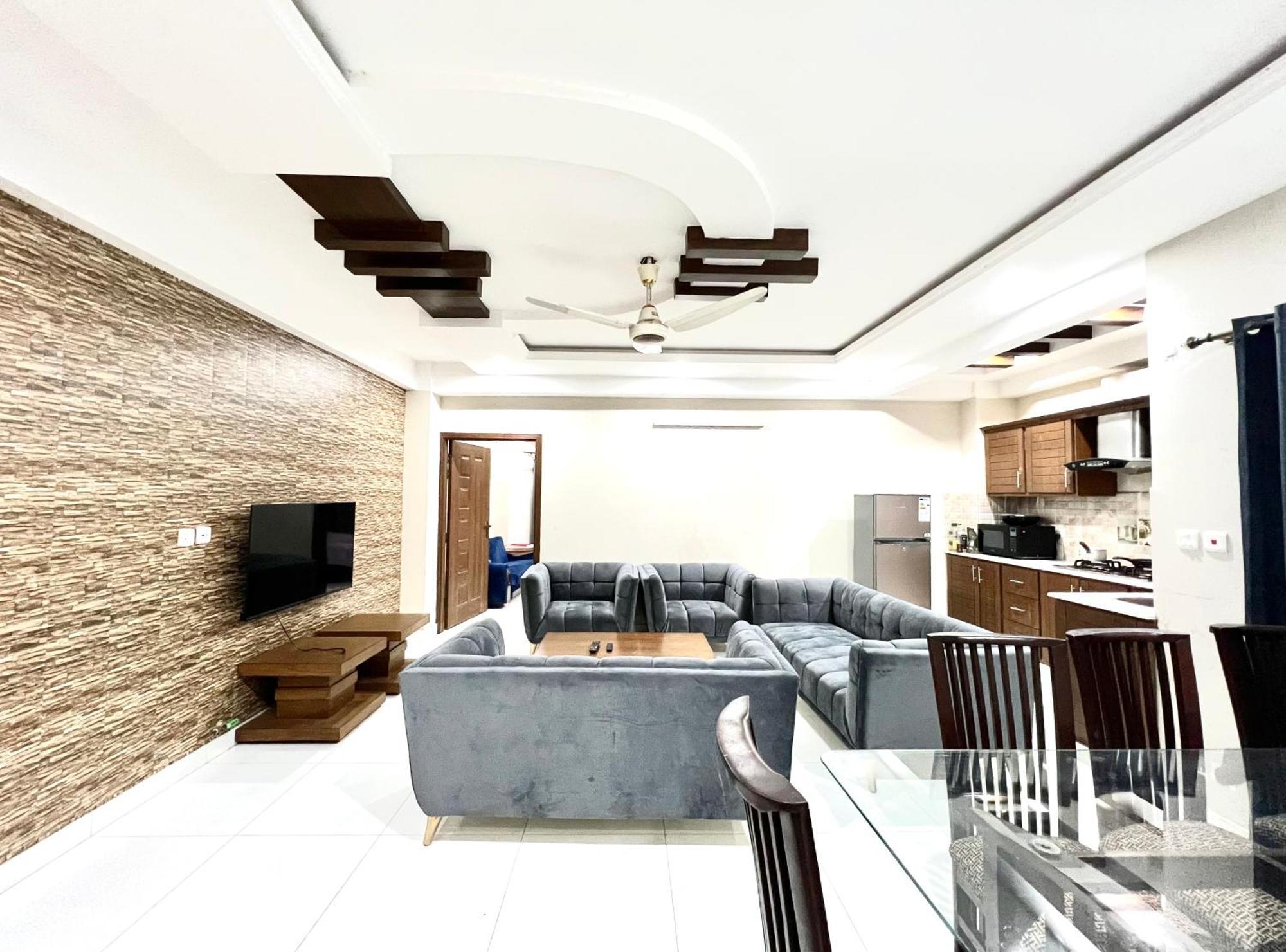 Luxury Apartment Hotel Islamabad Exterior photo