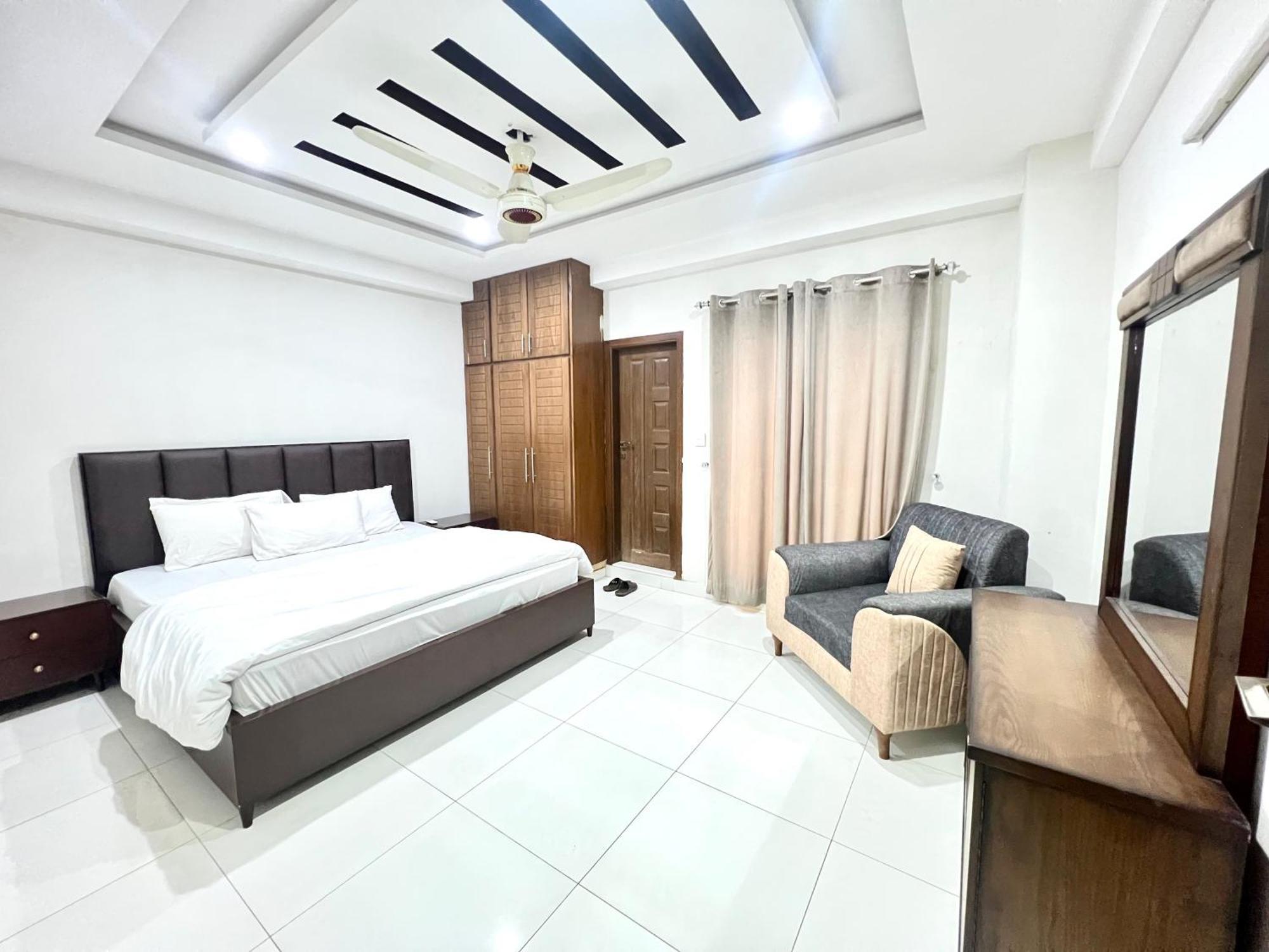 Luxury Apartment Hotel Islamabad Exterior photo