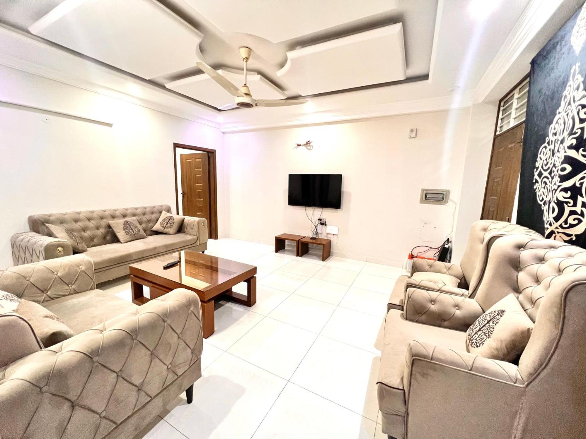 Luxury Apartment Hotel Islamabad Exterior photo