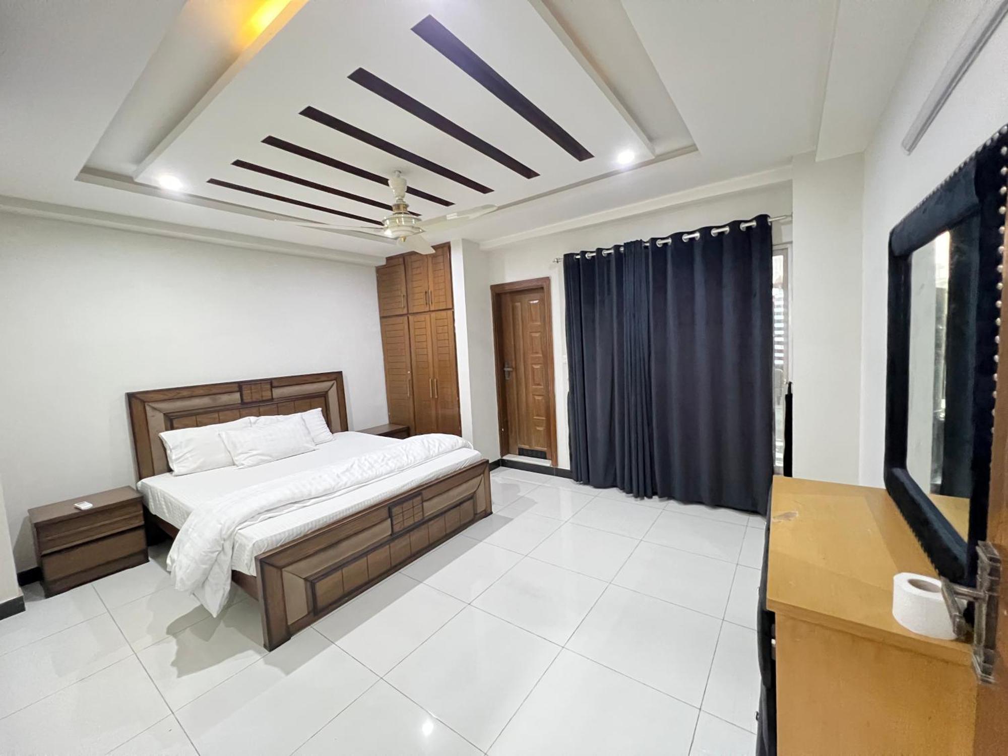 Luxury Apartment Hotel Islamabad Exterior photo