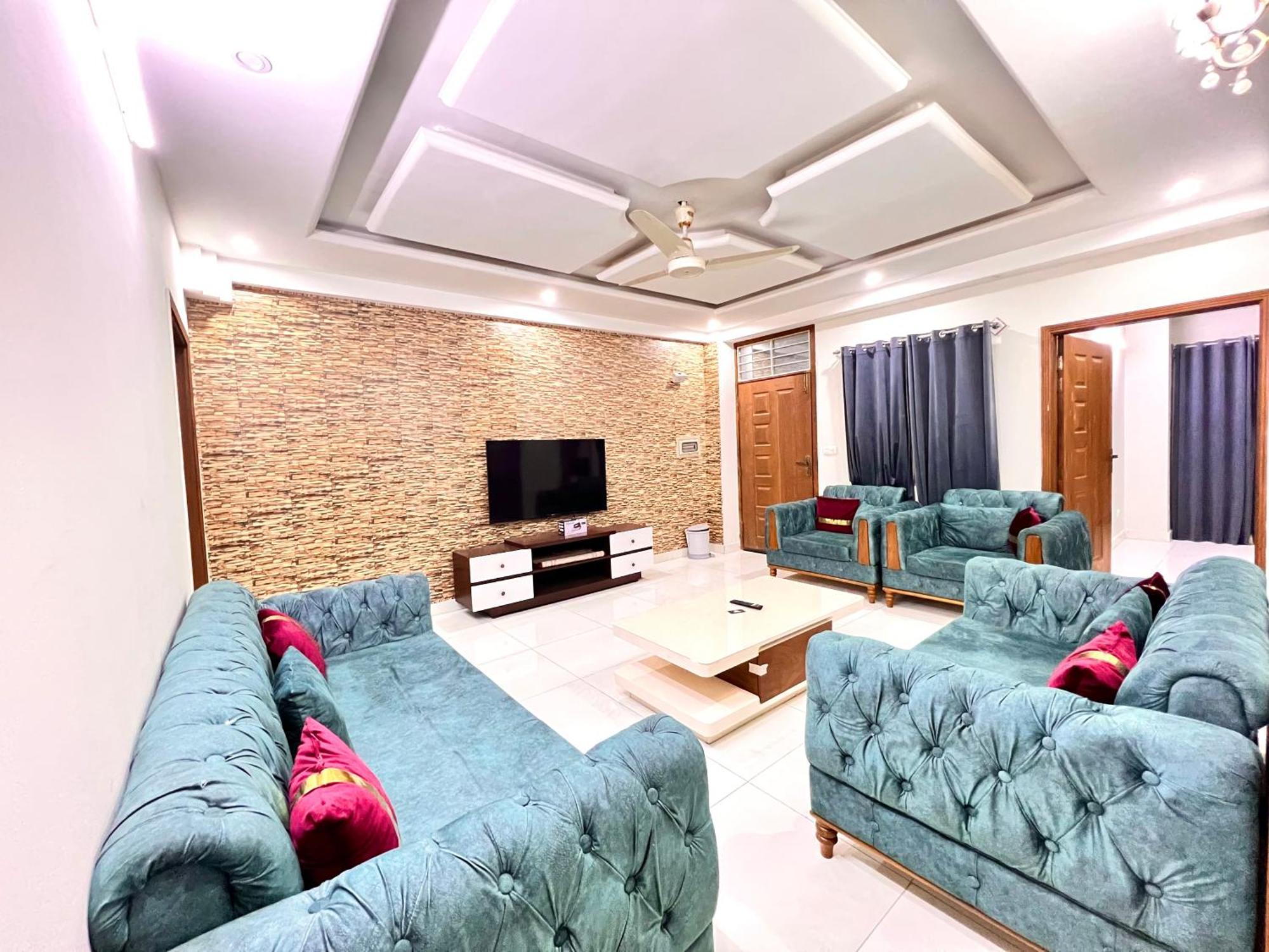 Luxury Apartment Hotel Islamabad Exterior photo